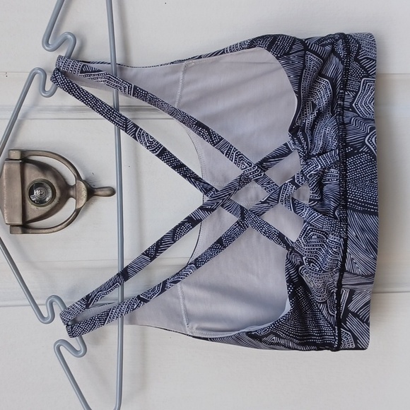 LULULEMON Tropical Sports Bra Sz 6 - Picture 2 of 4